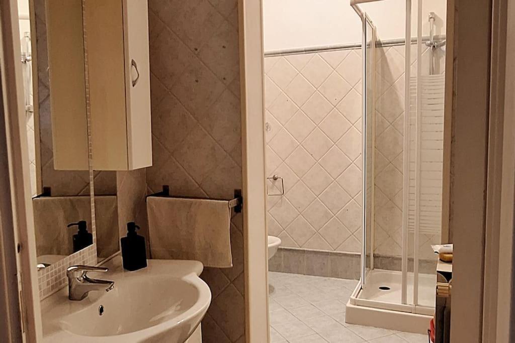 Appartamento Centro Citta Katalin House Livorno Buitenkant foto